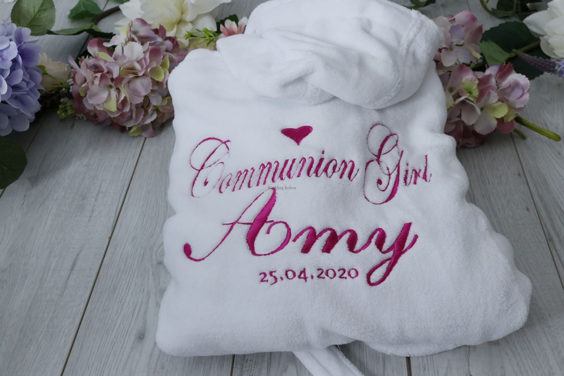 Robe discount communion 2020